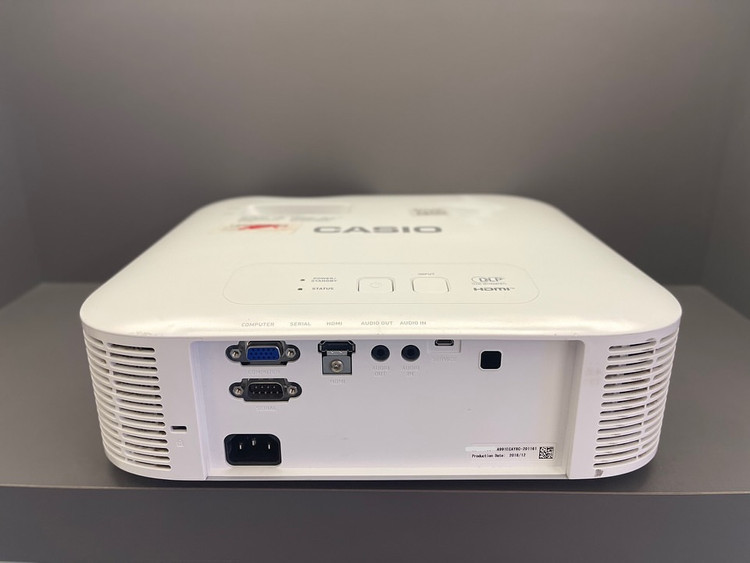 ویدئو پروژکتور لیزری CASIO مدل XJ-V100W