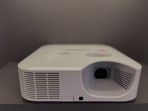 ویدئو پروژکتور لیزری CASIO مدل XJ-V100W