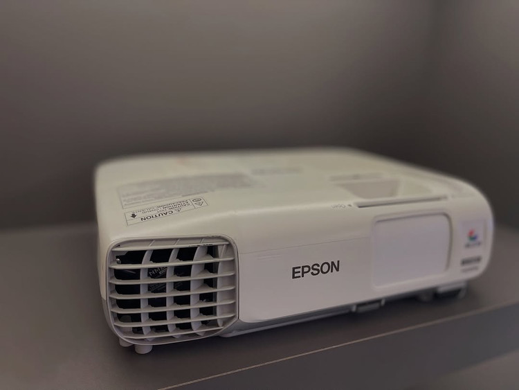 ویدئو پروژکتور EPSON مدل W29