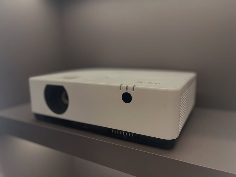 ویدئو پروژکتور NEC مدل ME453