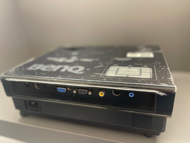 ویدئو پروژکتور BenQ مدل MP610