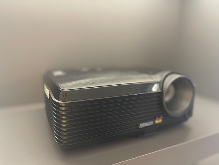 ویدئو پروژکتور ViewSonic مدل PJD6221