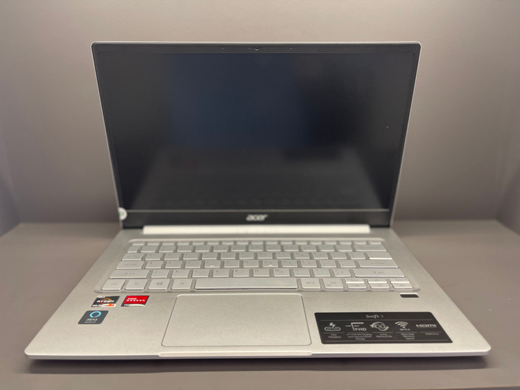 لپ تاپ استوک 14 اینچ Acer SWIFT 3 بدنه فلزی
