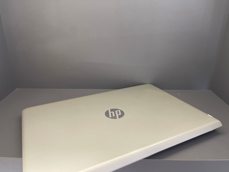 لپ تاپ استوک 15 اینچ Hp Pavilion 15 CC154CL