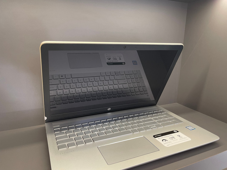 لپ تاپ استوک 15 اینچ Hp Pavilion 15 CC154CL