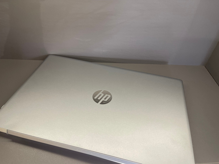 لپ تاپ استوک 15 اینچ Hp Pavilion 15 15t-CU000
