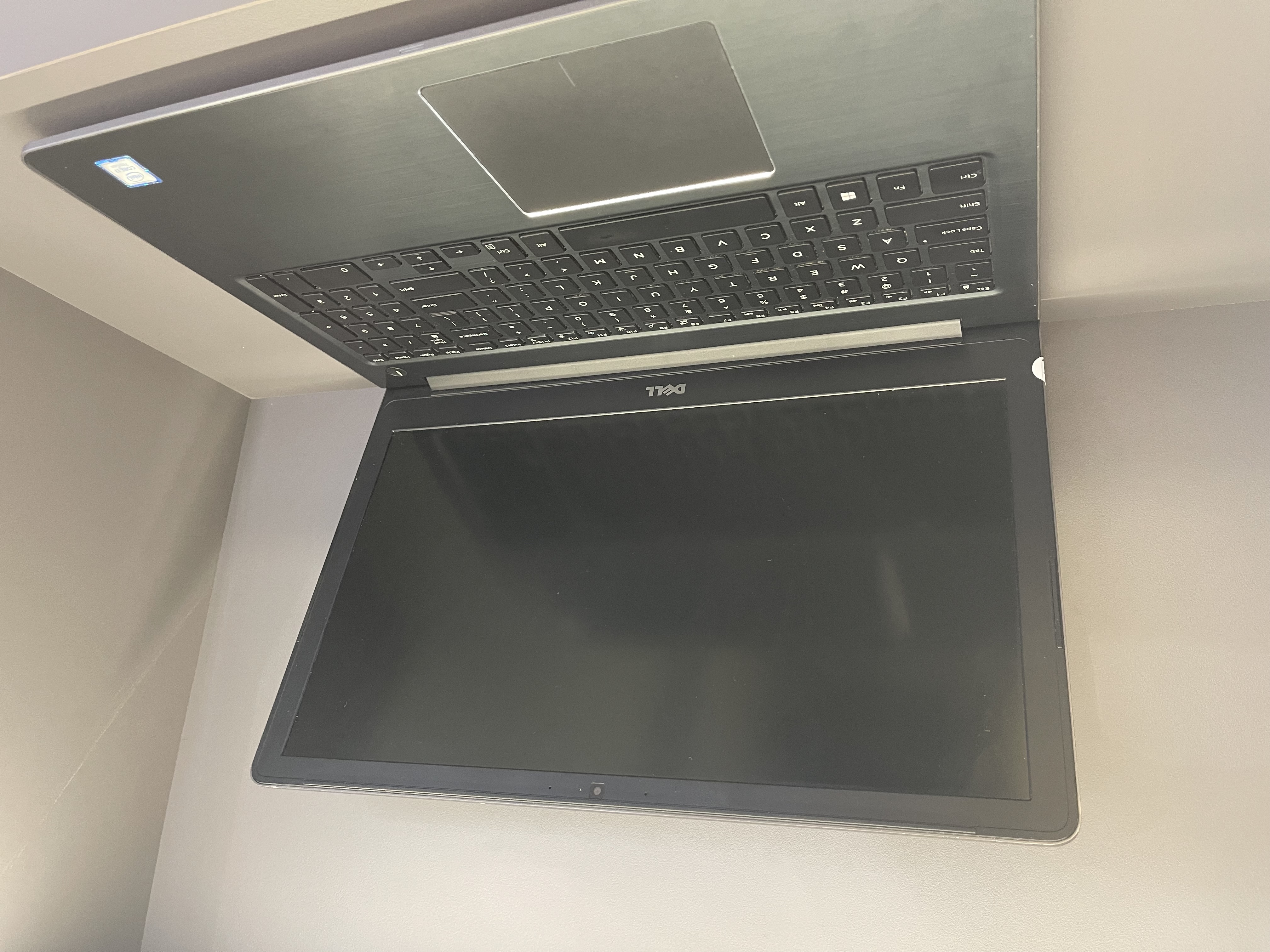 لپ تاپ استوک 15 اینچ  DELL Vostro 5568