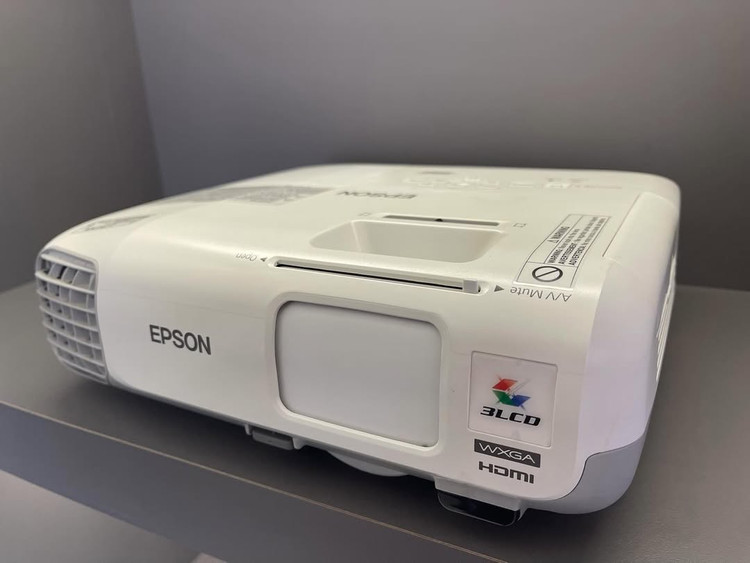 ویدئو پروژکتور اپسون EPSON Powerlite 955w