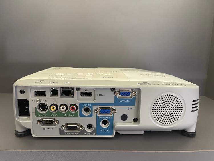 ویدئو پروژکتور اپسون EPSON Powerlite X27 (لامپ در حد نو | میزان نور عالی)