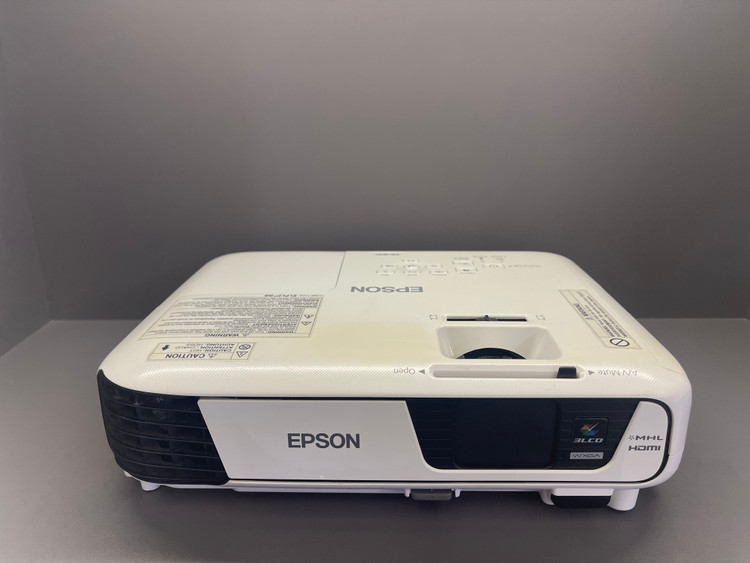 ویدئو پروژکتور اپسون EPSON EB-W31 (دستگاه نسل جدید | لامپ در حد نو | نور و کیفیت تصویر عالی+)