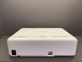 ویدئو پروژکتور اپسون EPSON CO-W01 (کارکرد واقعی دستگاه فقط 31 ساعت | همراه با کارتن و کنترل اصلی اپسون)